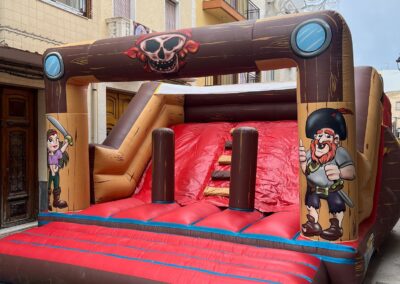 Castillo hinchable pirata